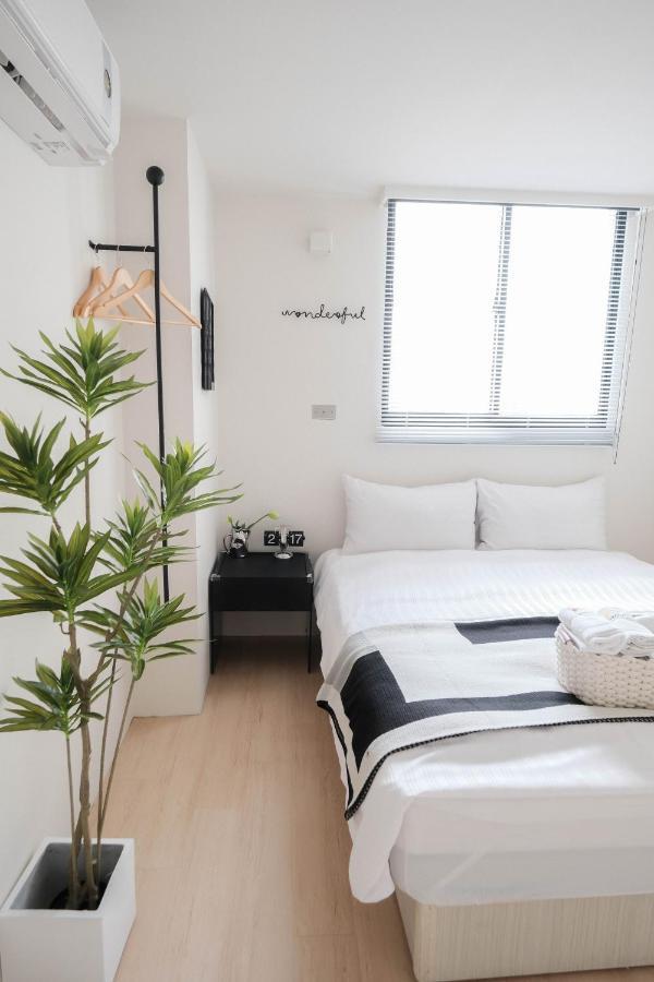 七七漫旅 Seven77 Apartment Tainan Exterior photo